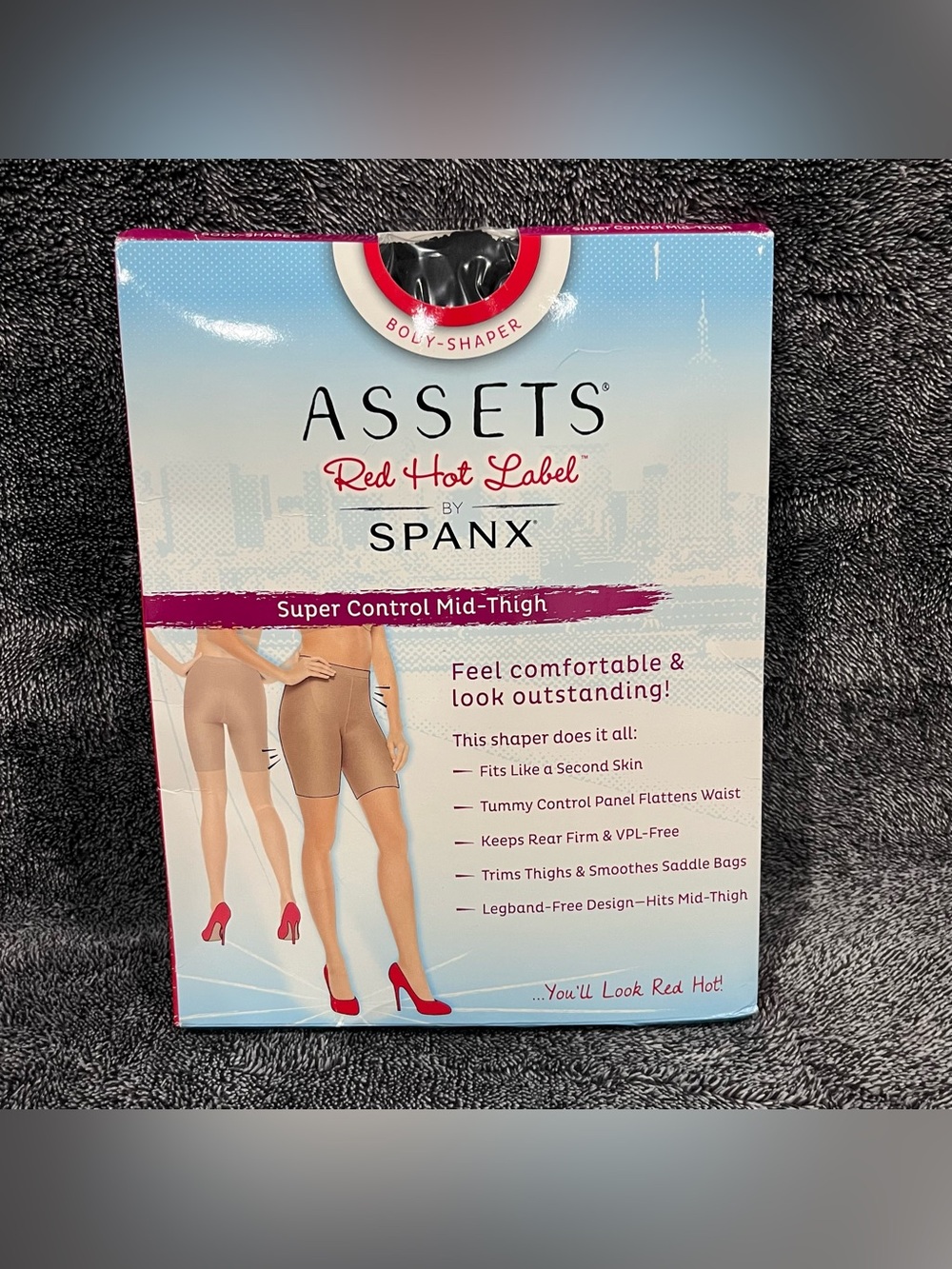 ASSETS Red Hot Label by SPANX Super Control Mid-Thigh body shaper size 3C